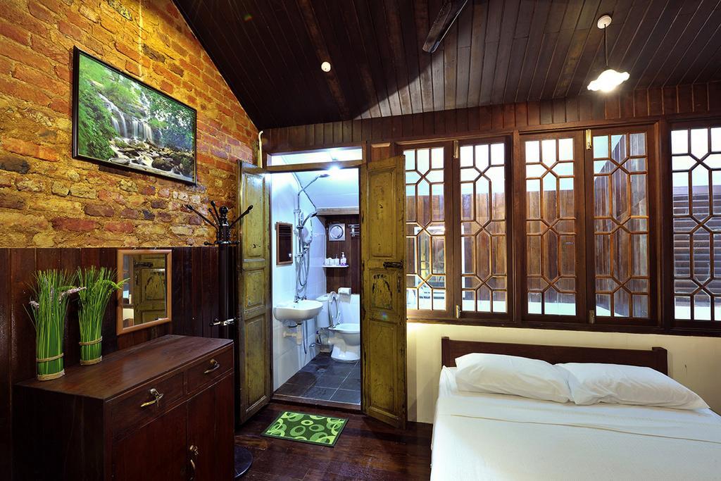 Silver Shine Guesthouse George Town  Szoba fotó