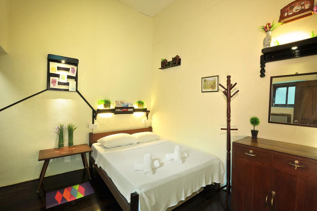 Silver Shine Guesthouse George Town  Szoba fotó