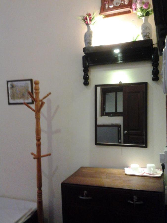 Silver Shine Guesthouse George Town  Szoba fotó